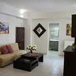 Petros Garden ηouse Apartamento