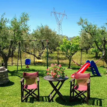 Petros Garden ηouse Daire Gaitani