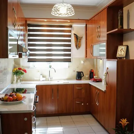 Petros Garden ηouse Apartment